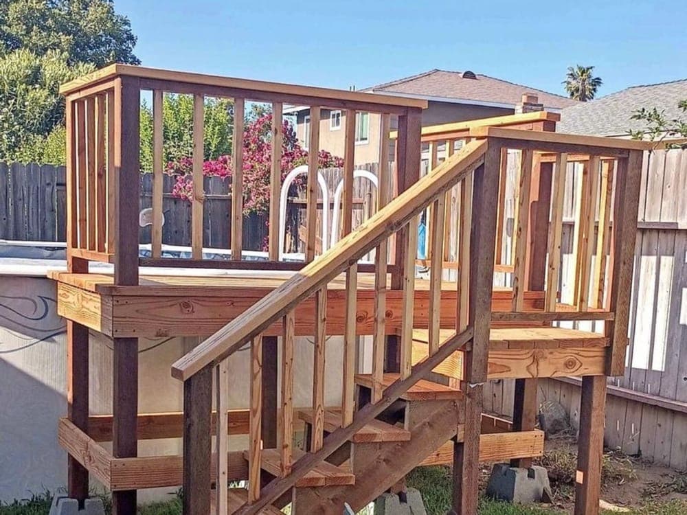 Custom exterior fence repair
